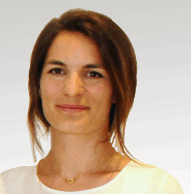 Julie_Charalambous_neu